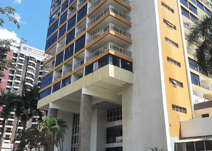 Garvey Park Hotel