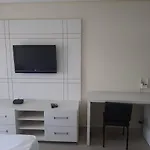 Garvey Park Hotel